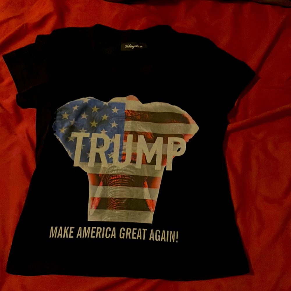 Hot Trump T-shirt